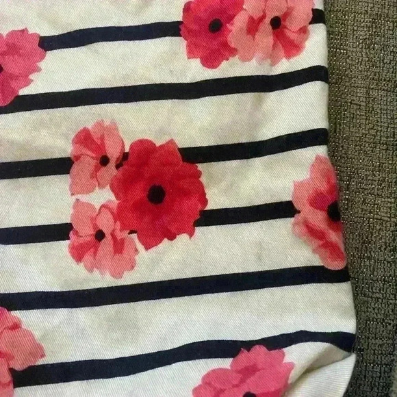 Floral Stripes Elle Shorts Size 12 - Picture 7 of 7